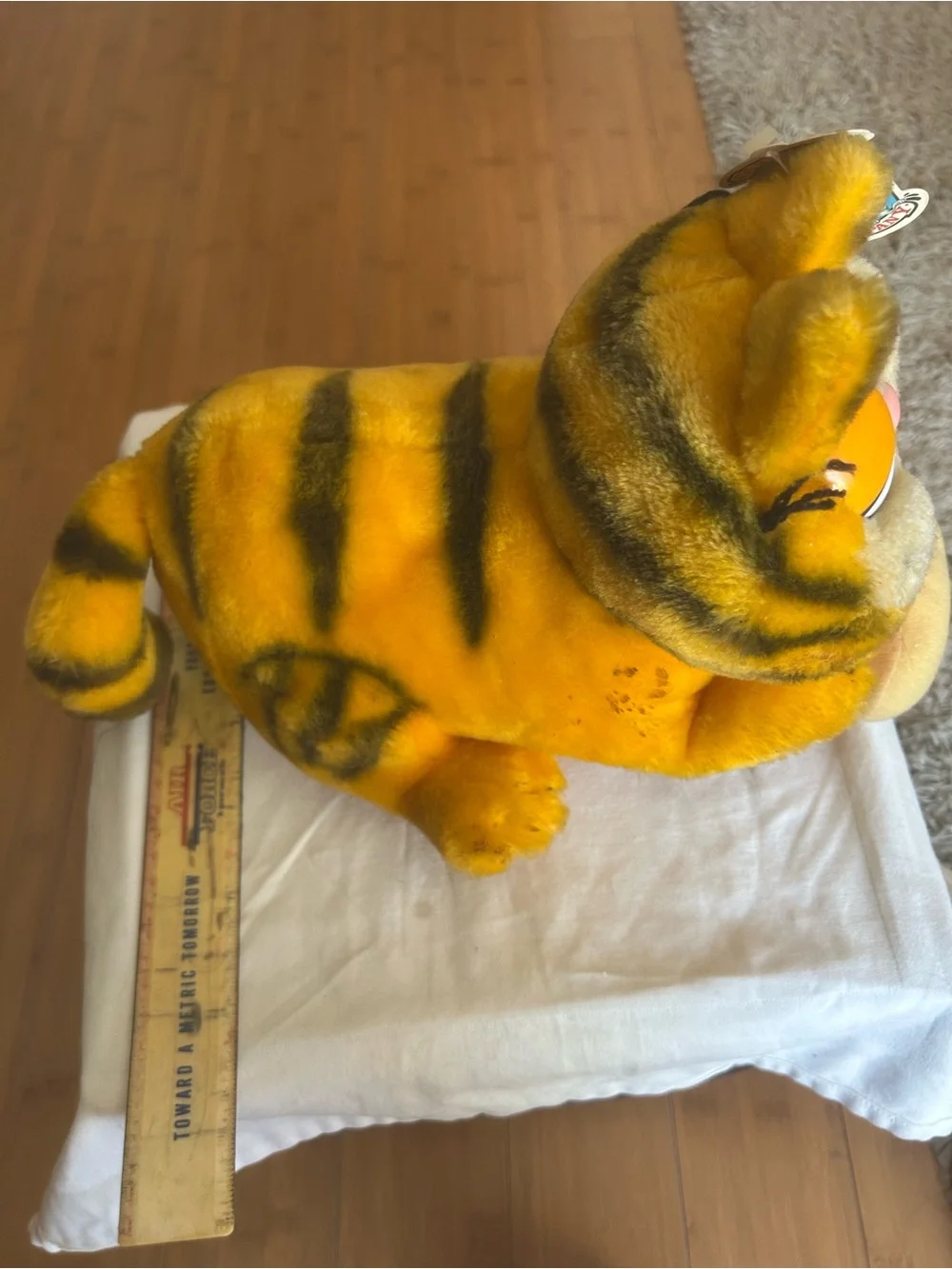 Vintage 1980s Garfield Plush Cat Toy with tag
